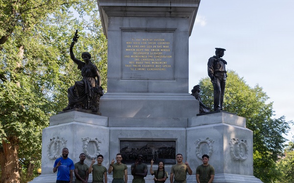 U.S. Marines and Bostonians participate in Sunrise Run Event