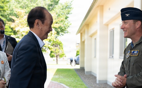 A day in command: Misawa Mayor serves as Wing Commander for a Day