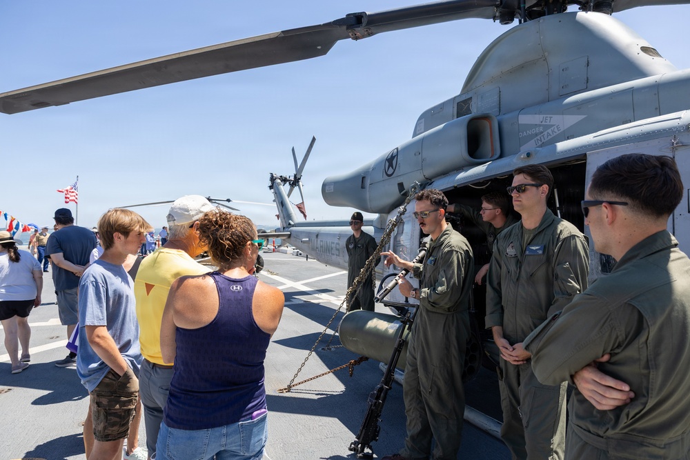 Public Tours Aboard USS Arlington (LPD 24)