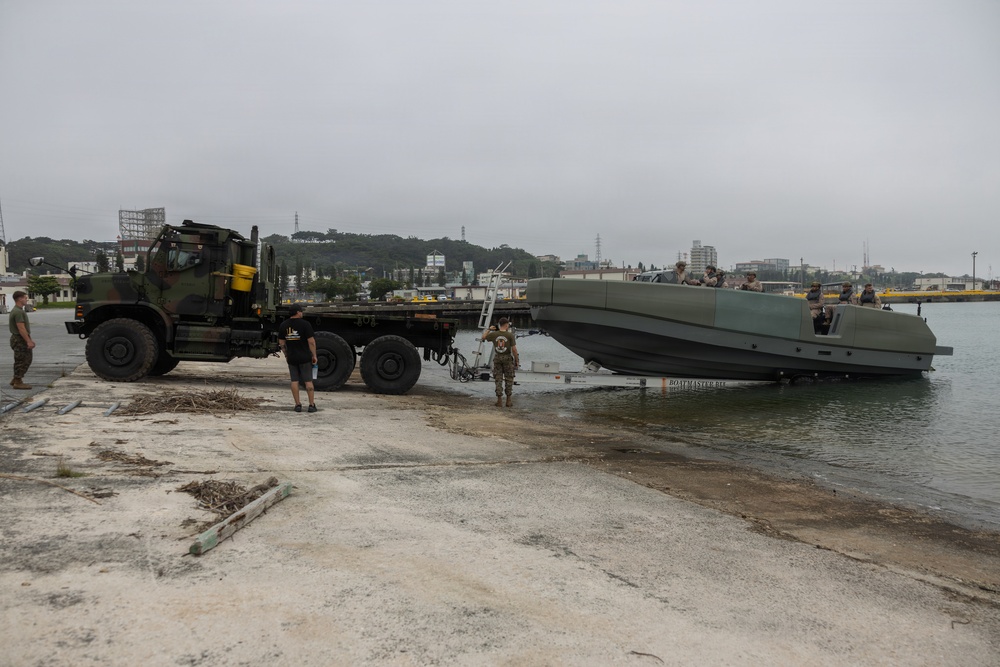 U.S. Marines Conduct Multi-Mission Reconnaissance Craft Bravo Training