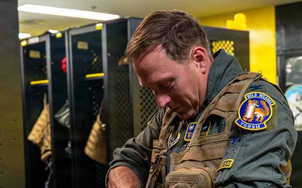 35th Fighter Wing Commander Completes Fini Flight