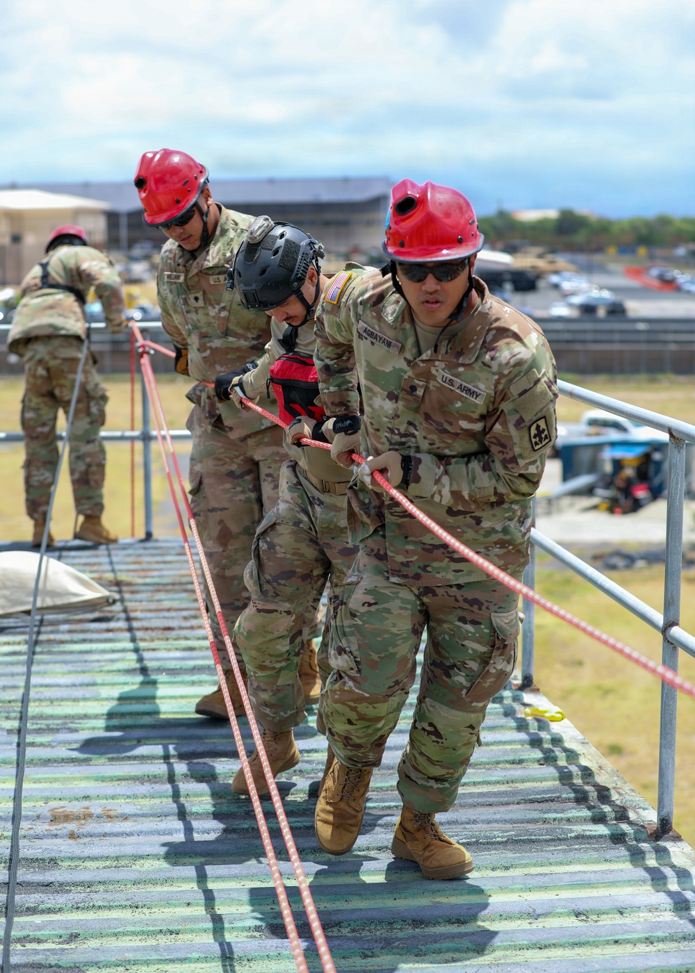 Hawaii Army National Guard holds Chemical, Biological, Radiological, Nuclear, and high-yield Explosive Enhanced Response Force Package Demonstration (CERFP)