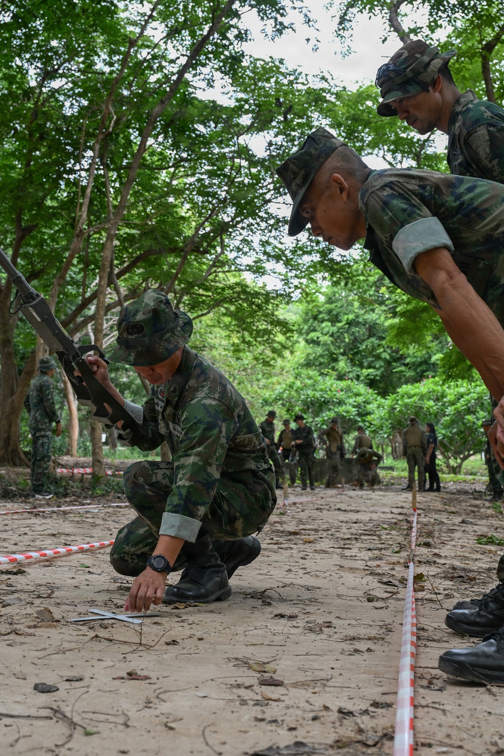 Marines Conduct Mine Detection Training