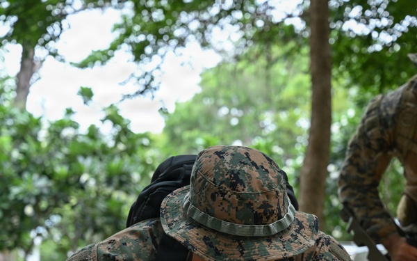 Marines Conduct Mine Detection Training