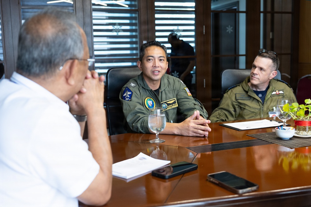 PP26 Visits Chairman of Subic Bay Metropolitan Authority
