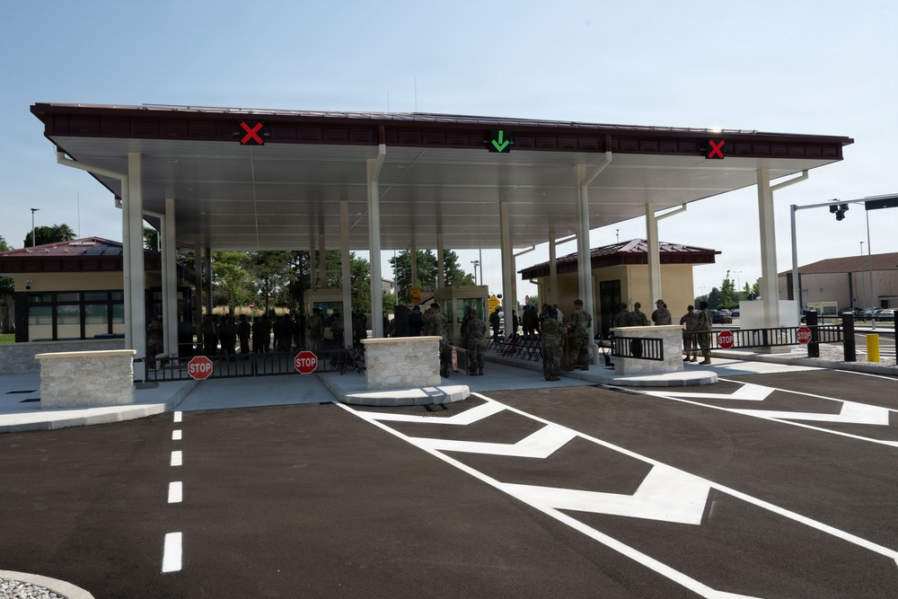 31 FW unveils new installation entry control point