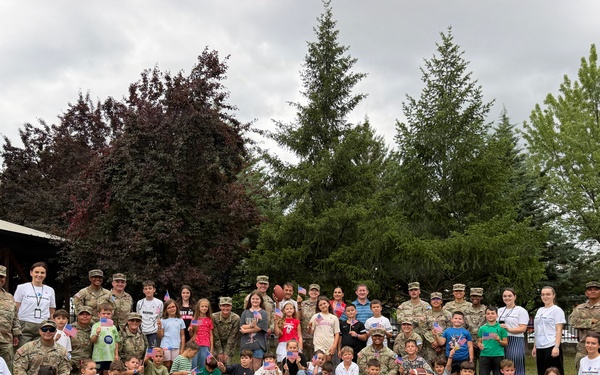 Future School students celebrate U.S. Independence Day with KFOR RC-E Soldiers