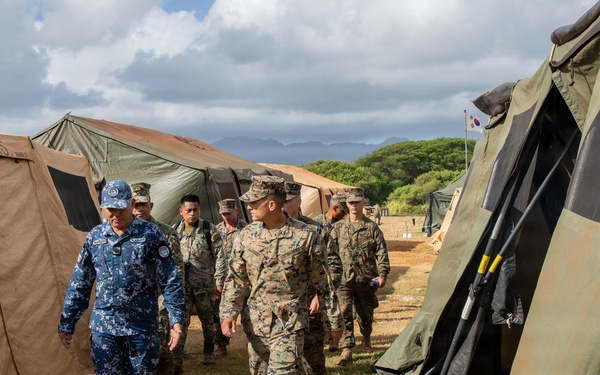 Armada de Mexico Contraalmirante visits MCBH
