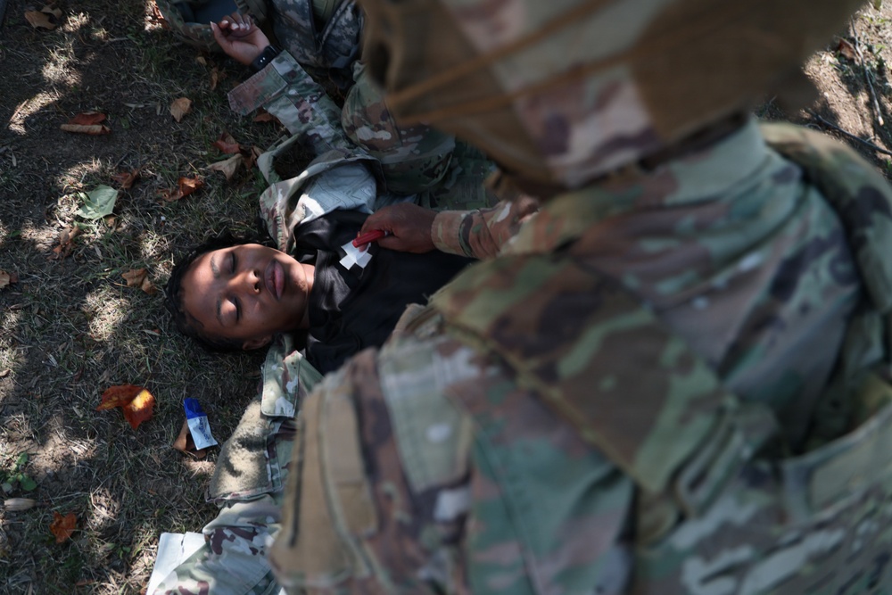 SETAF-AF Soldiers complete combat lifesaver casualty assessment