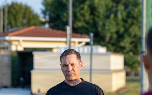USAFRICOM command senior enlisted leader joins Soldiers for physical readiness training