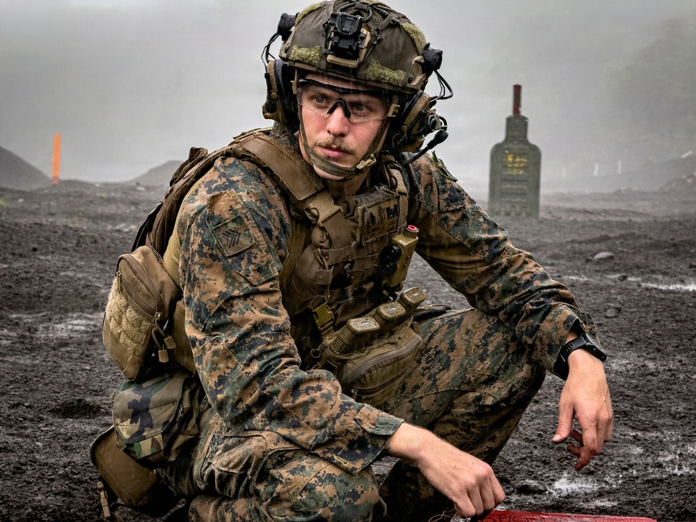 Fuji Viper 26.3 | U.S. Marines Conduct a Demolition Range