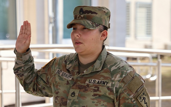 68th TMC Reenlistment Ceremony for SSG Diaz