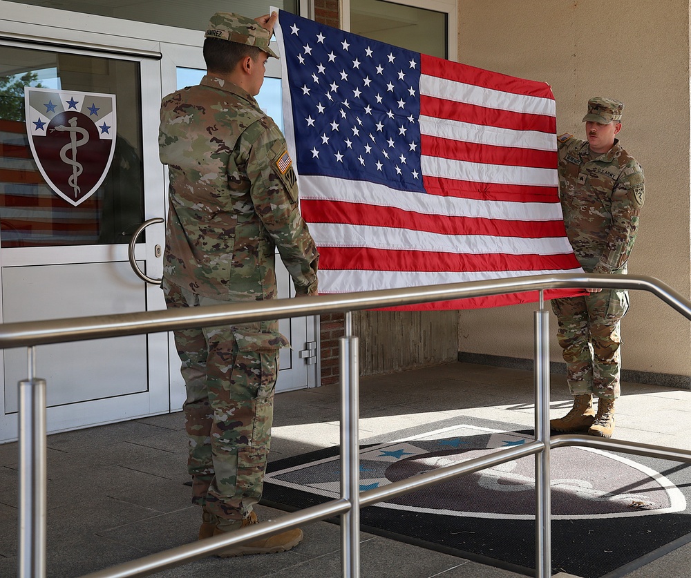 68th TMC Reenlistment Ceremony for SSG Diaz