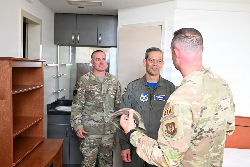 CSAF, CMSAF discuss readiness and quality of life during Aviano visit