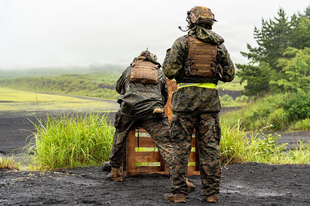 Fuji Viper 26.3 | U.S. Marines Conduct a Short- and Long-Bay Live-Fire Range