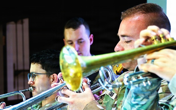 Illinois National Guard’s 144th Army Band Ends America’s 250th Birthday Weekend With a Special Concert in Sandwich’s Historic Opera House
