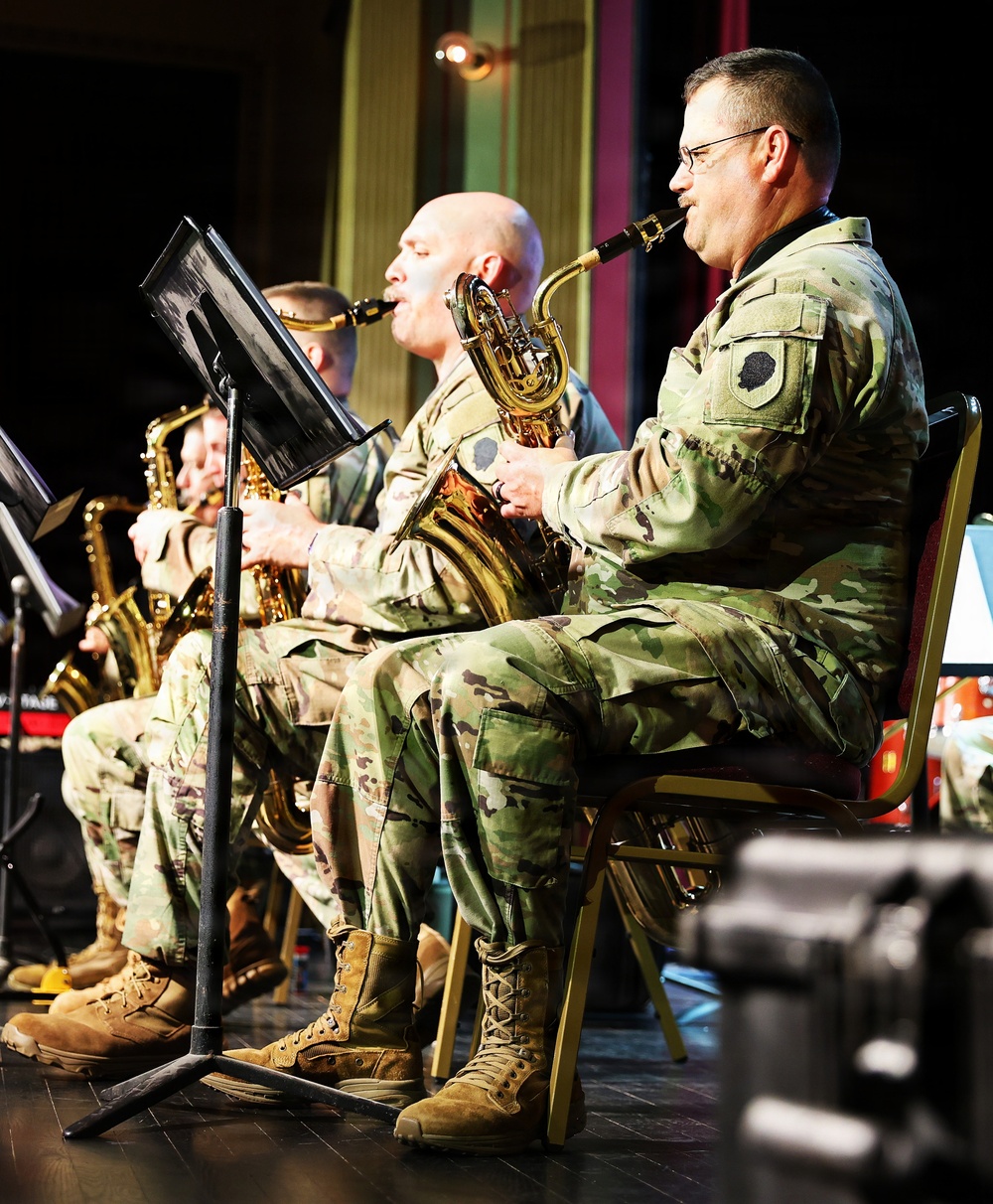 Illinois National Guard’s 144th Army Band Ends America’s 250th Birthday Weekend With a Special Concert in Sandwich’s Historic Opera House