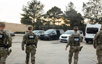 U.S. Army Soldiers with the Tennessee National Guard patrol Memphis