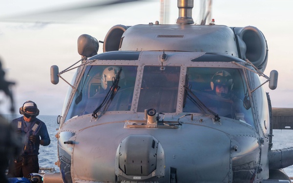 USS Princeton Conducts Flight Operations