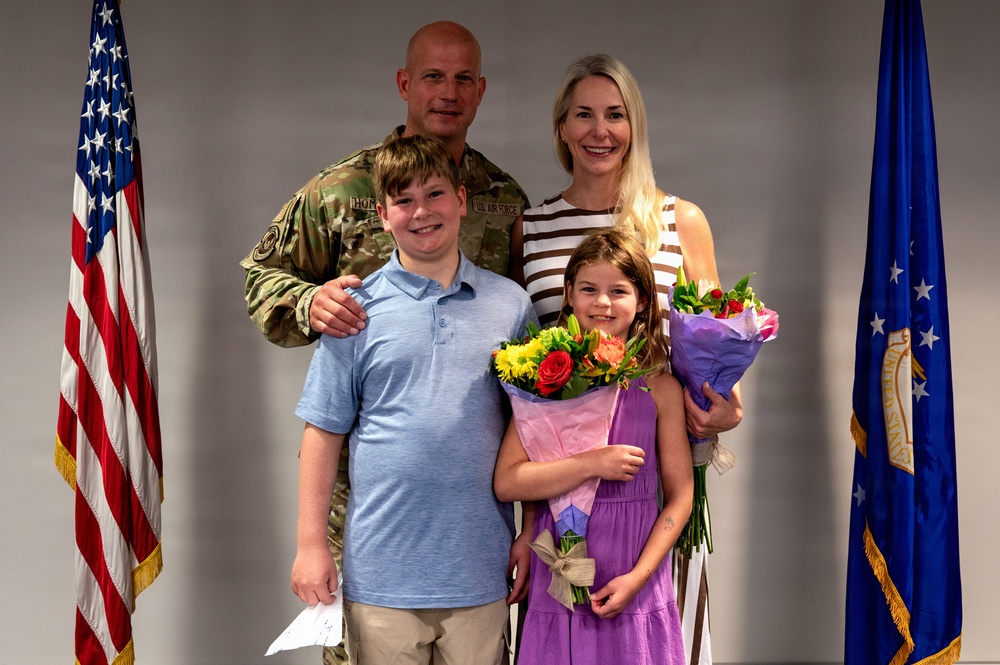 911th AES change of command