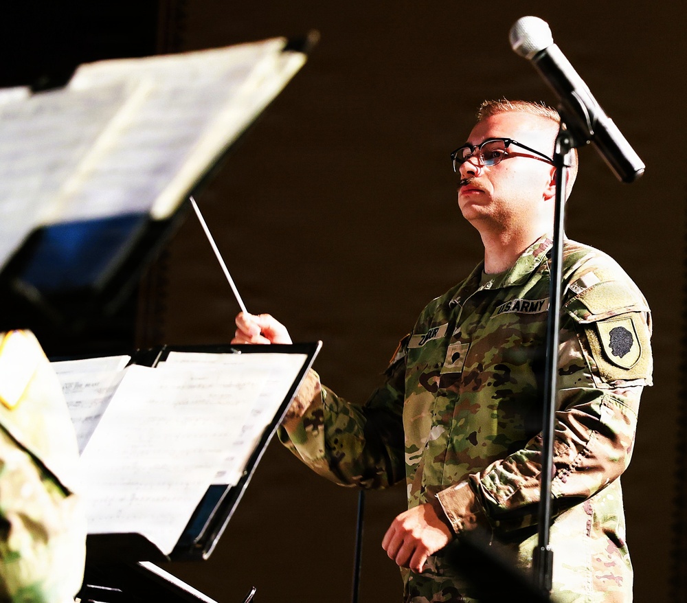 Illinois National Guard’s 144th Army Band Ends America’s 250th Birthday Weekend With a Special Concert in Sandwich’s Historic Opera House