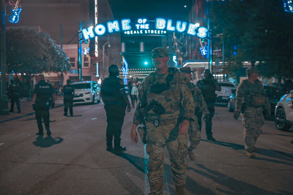 U.S. Army Soldiers with the Tennessee patrol Memphis