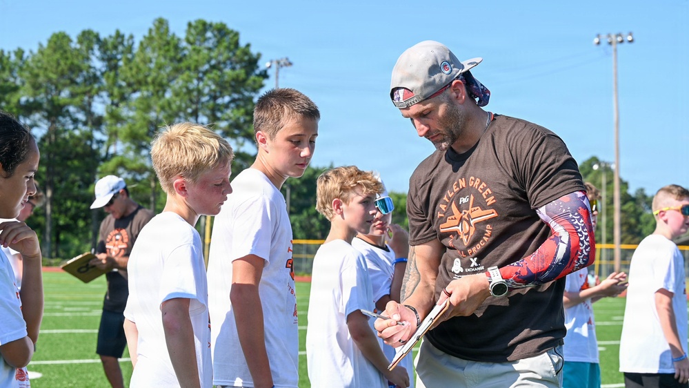 LRAFB Hosts the Taylen Green Pro Camp