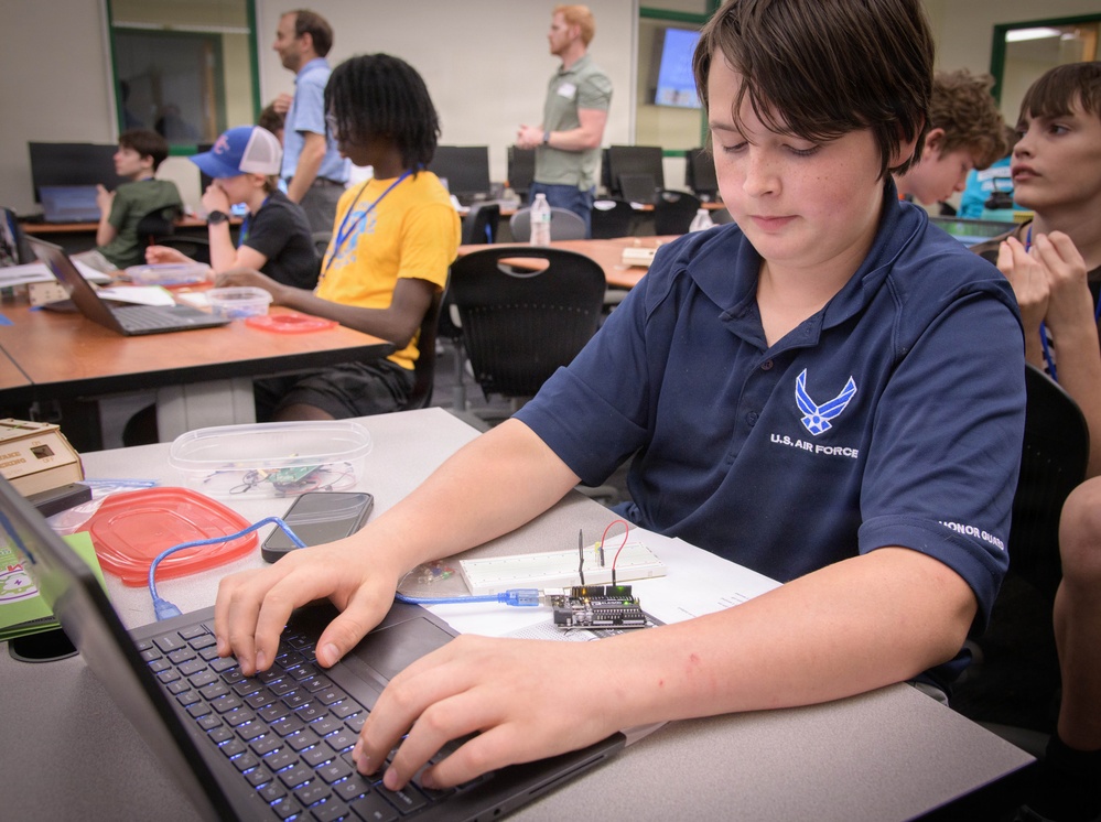 NIWC Atlantic Hosts 15th Annual Palmetto Cybersecurity &amp;amp; STEM Camp