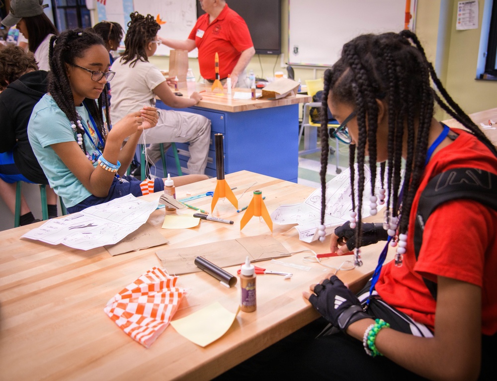 NIWC Atlantic Hosts 15th Annual Palmetto Cybersecurity &amp;amp; STEM Camp