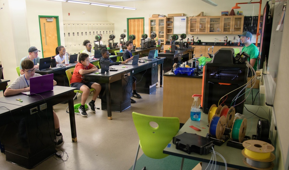 NIWC Atlantic Hosts 15th Annual Palmetto Cybersecurity &amp;amp; STEM Camp
