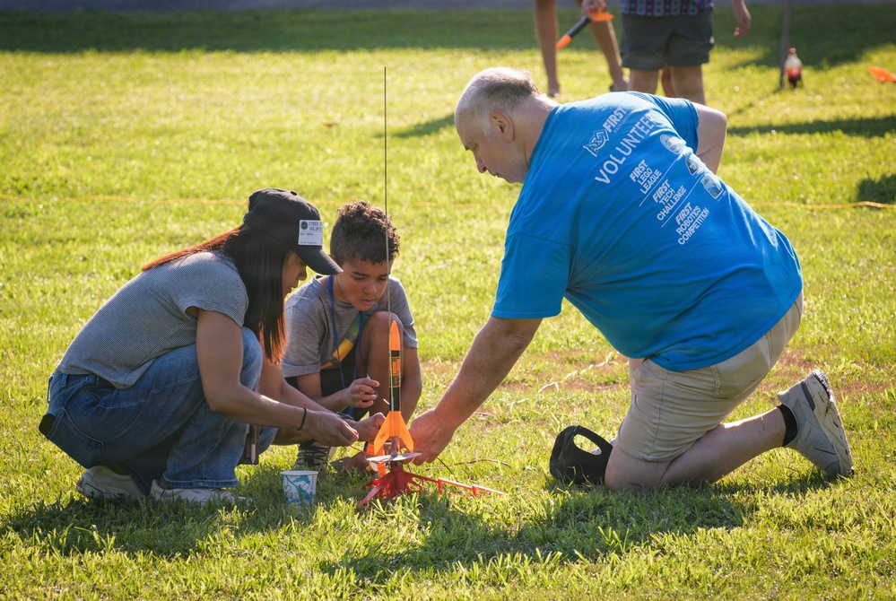 NIWC Atlantic Hosts 15th Annual Palmetto Cybersecurity &amp;amp; STEM Camp