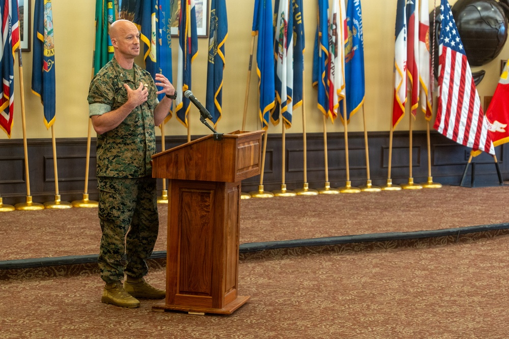 Marine Corps Information Operations Center Change of Command