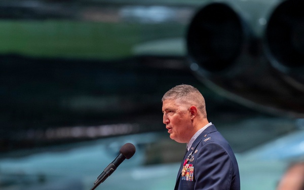 NASIC ushers in new leadership chapter at museum ceremony