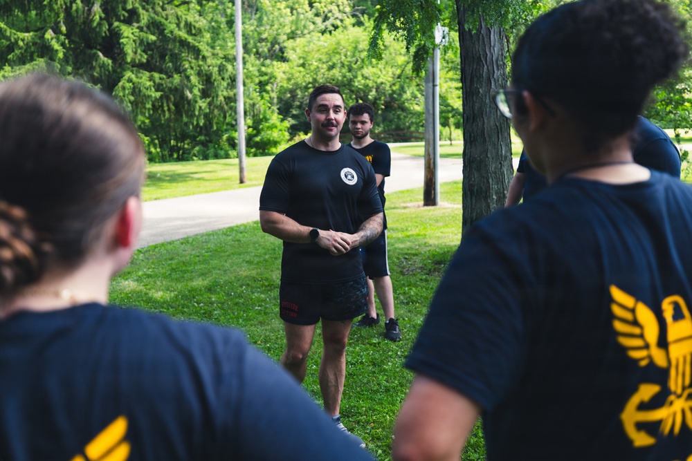 Future Sailors Participate in Group Physical Training During a Delayed  Entry Program Meeting