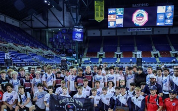 Marines Present Awards During Freestyle Finals