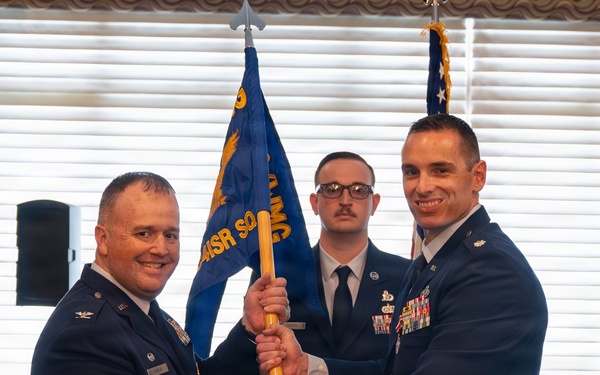 Treadwell takes command of Integrated C4ISR Analysis Squadron