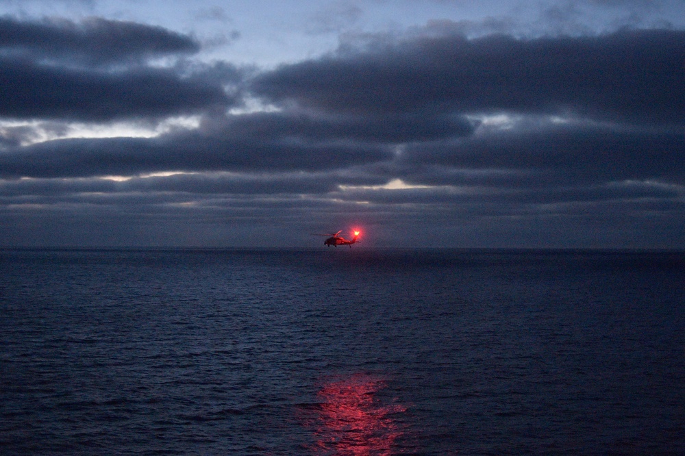USS Carl Vinson (CVN 70) conducts flight operations