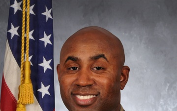Maj. Douglas E. Richardson Headshot