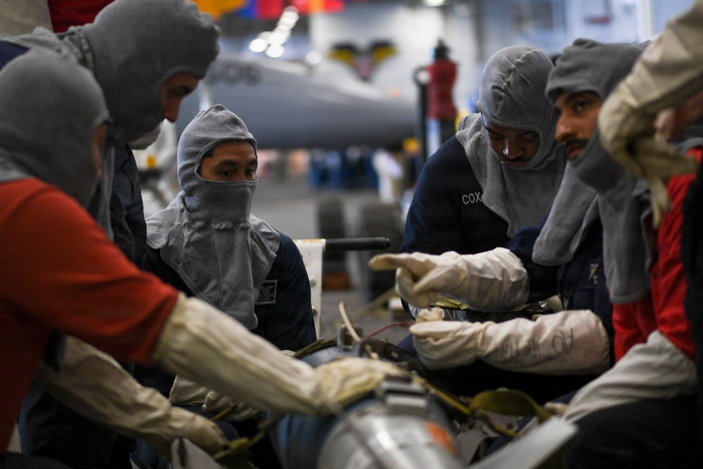 USS Carl Vinson (CVN 70) conducts general quarters drill