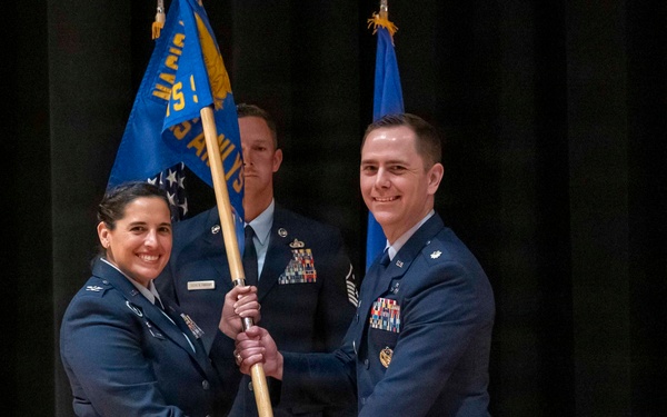 Signals Analysis Squadron transitions leadership