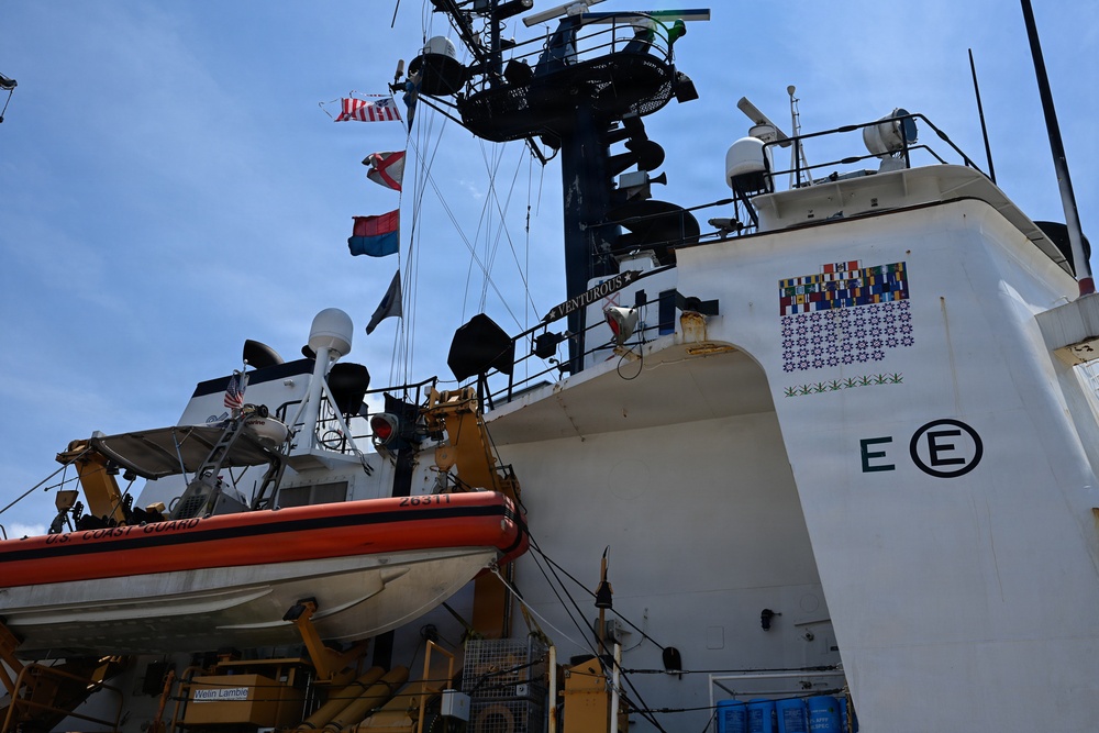 Coast Guard welcomes two cutters to new Virginia homeport