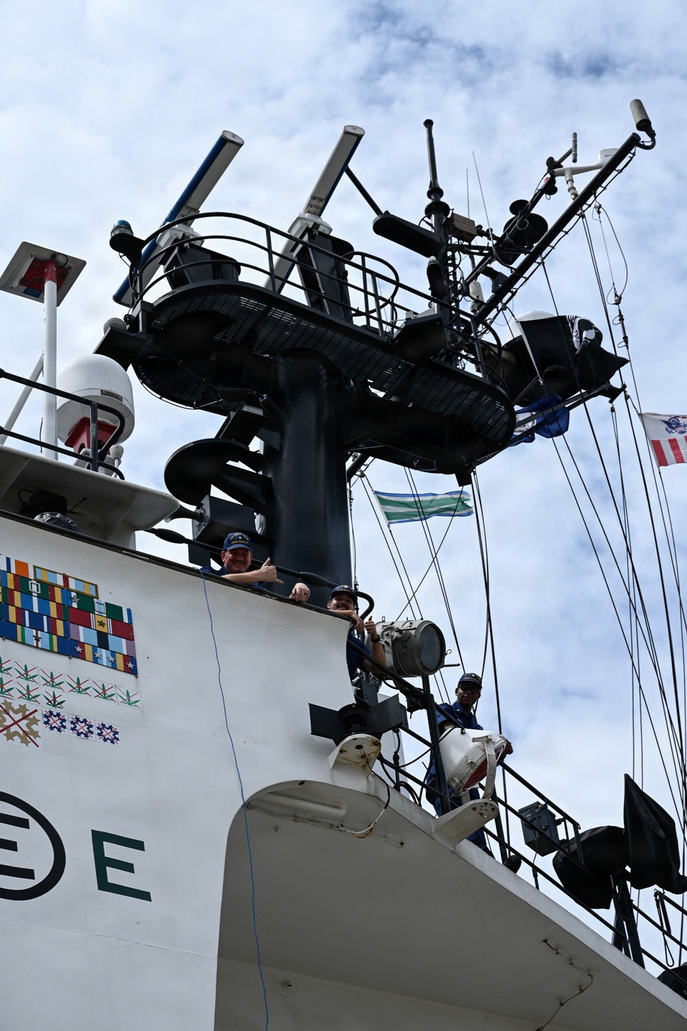 Coast Guard welcomes two cutters to new Virginia homeport