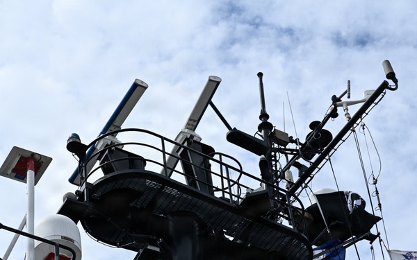 Coast Guard welcomes two cutters to new Virginia homeport