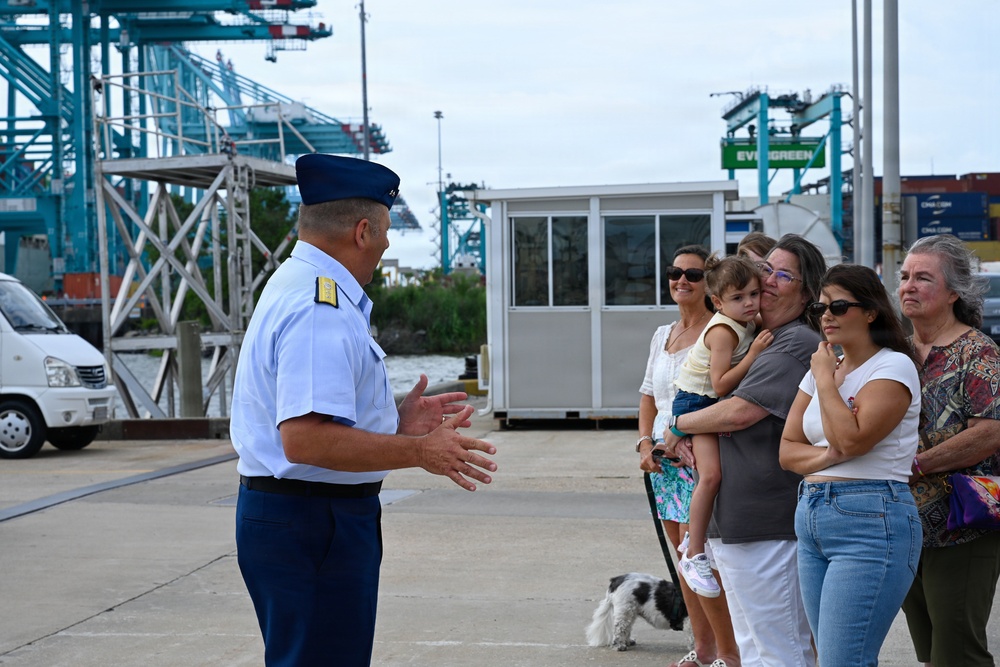 Coast Guard welcomes two cutters to new Virginia homeport