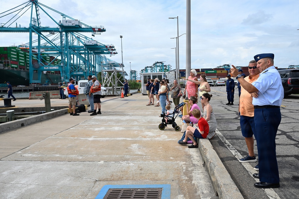 Coast Guard welcomes two cutters to new Virginia homeport