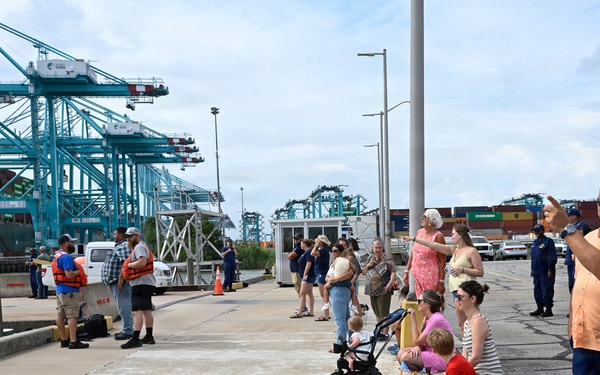 Coast Guard welcomes two cutters to new Virginia homeport