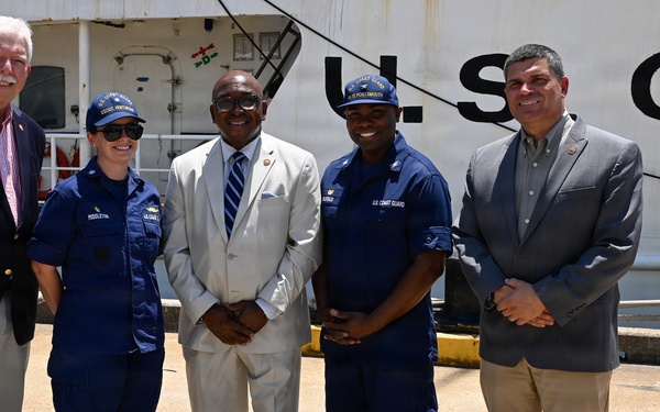 Coast Guard welcomes two cutters to new Virginia homeport