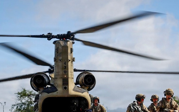 Canadian Armed Forces conduct simulated mass casualty exercise during RIMPAC 26