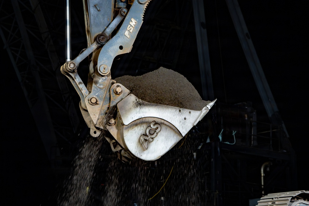 Construction Continues Around the Clock at Dry Dock 5 (P-209)