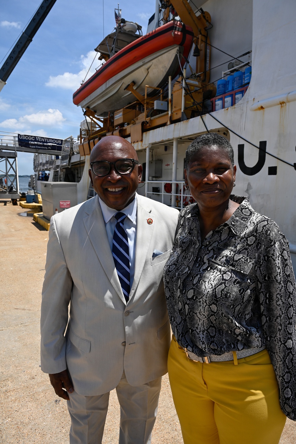 Coast Guard welcomes two cutters to new Virginia homeport